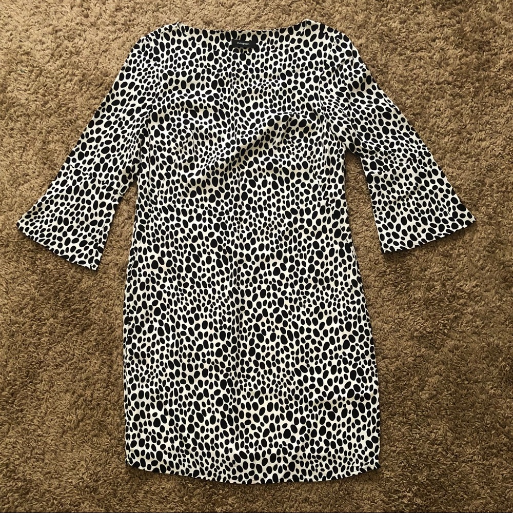 NWOT AUTOGRAPH Black&White Print Sheath Dress - Picture 2 of 6